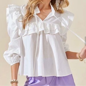 White ruffle boutique top NWT size small